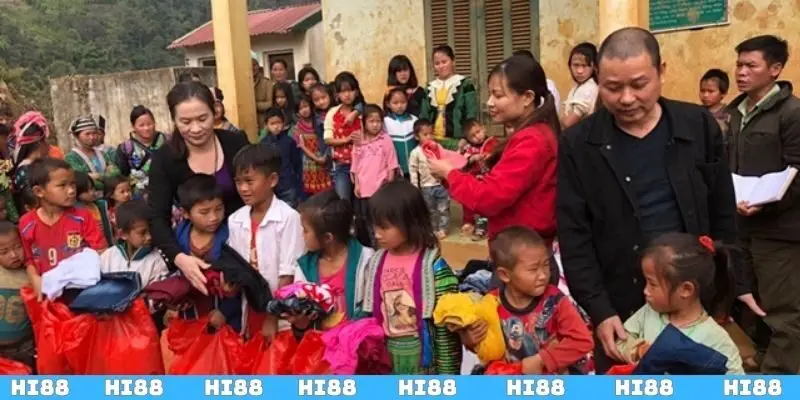 HI88 tết thiếu nhi cùng trẻ em nghèo đem đến hoạt động chu đáo